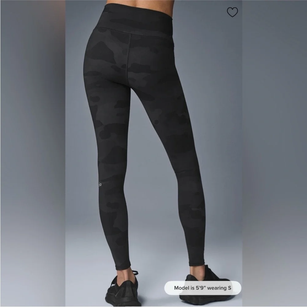 Alo Yoga Camo Leggings and Bra Set